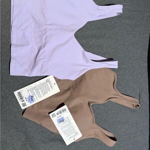 Set of Two Tank Tops in Lavender and Tan